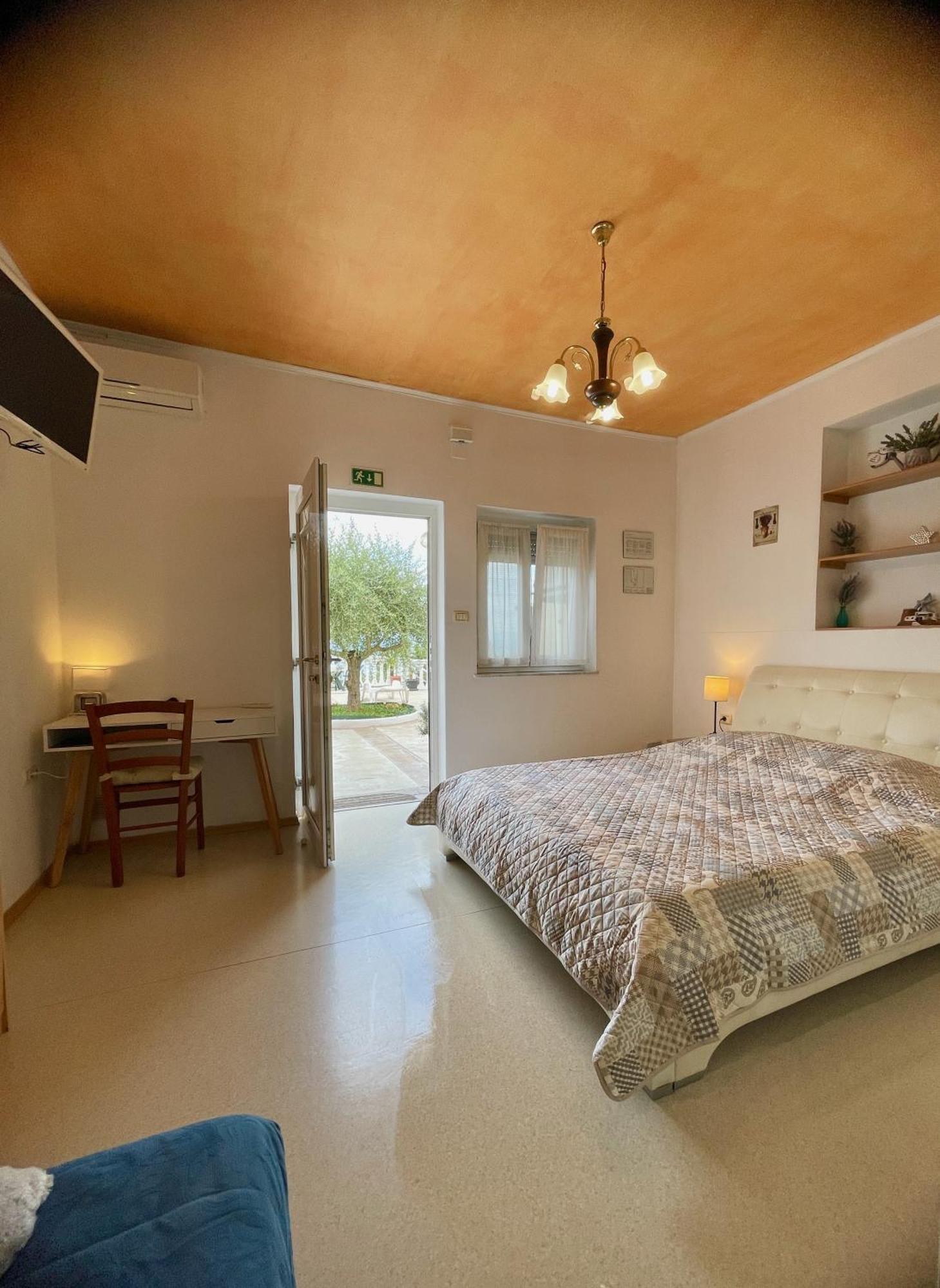 Viler Apartments Изола Экстерьер фото