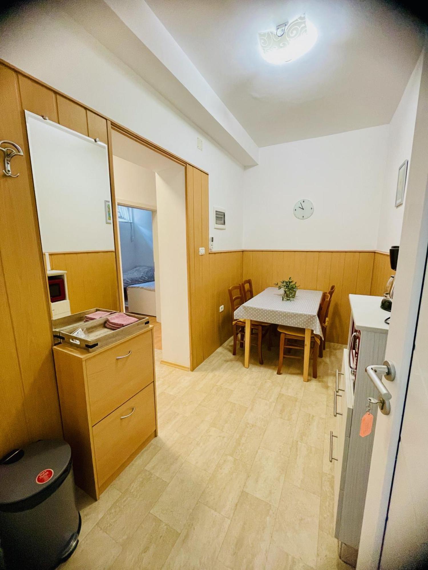 Viler Apartments Изола Экстерьер фото
